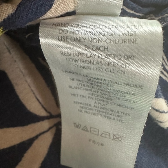 Urban Outfitters Marlow Spliced Boxy Shirt Short Sleeve Top Blouse M - Picture 14 of 15